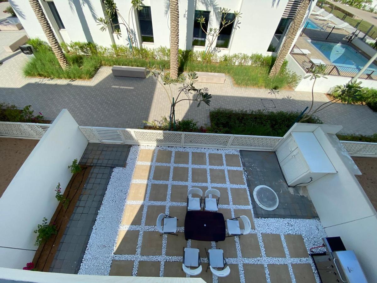 The White Villa ฟูไจราห์ ภายนอก รูปภาพ